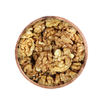 WALNUT KERNELS